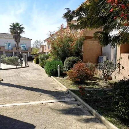 Family Duplex With Terrace In Apartment Linguizzetta